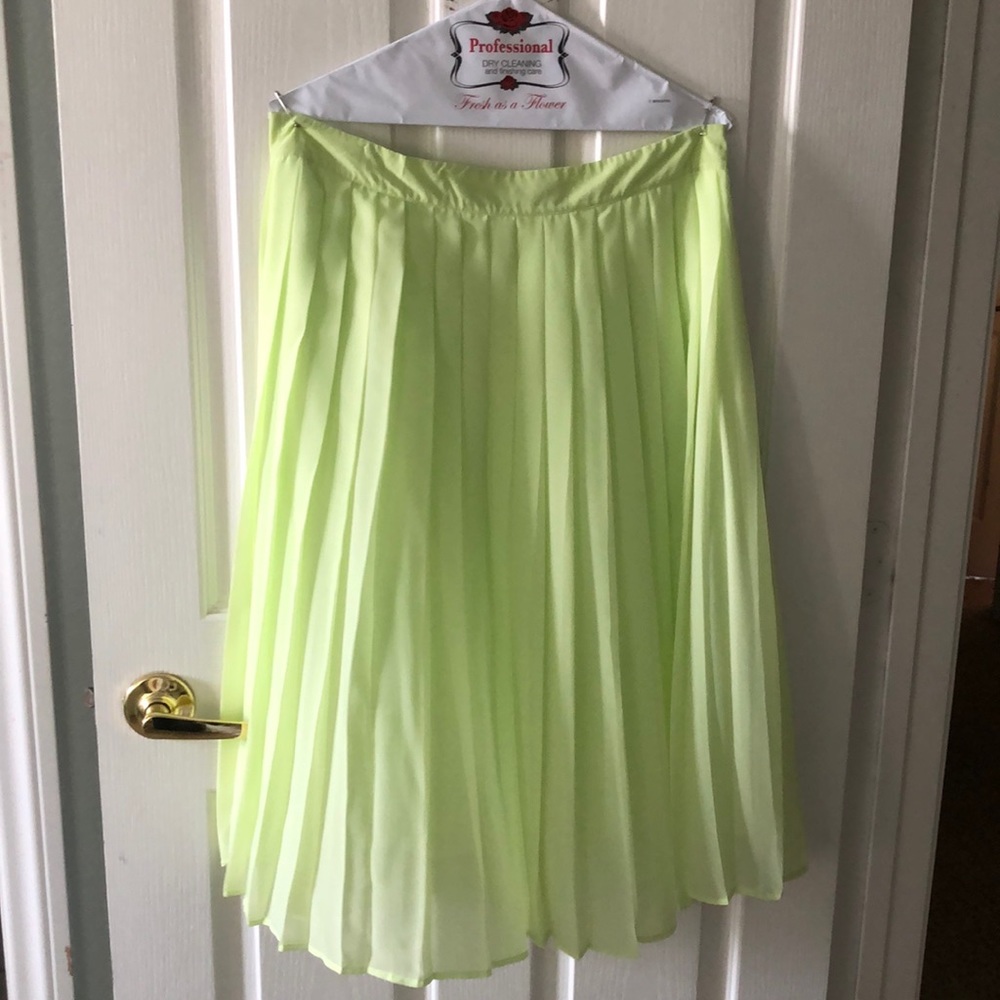 Lime green pleated skirt